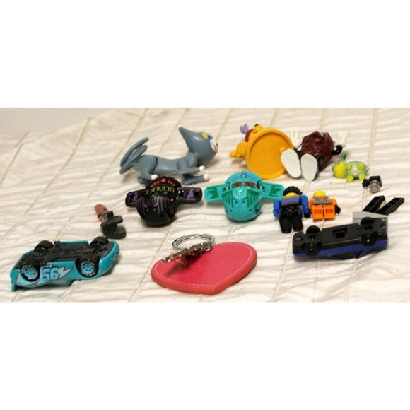 Miscellaneous Bag of Toys -12 Pooh Bear Lightning McQueen Light Saber Mr Raisin - Picture 8 of 12